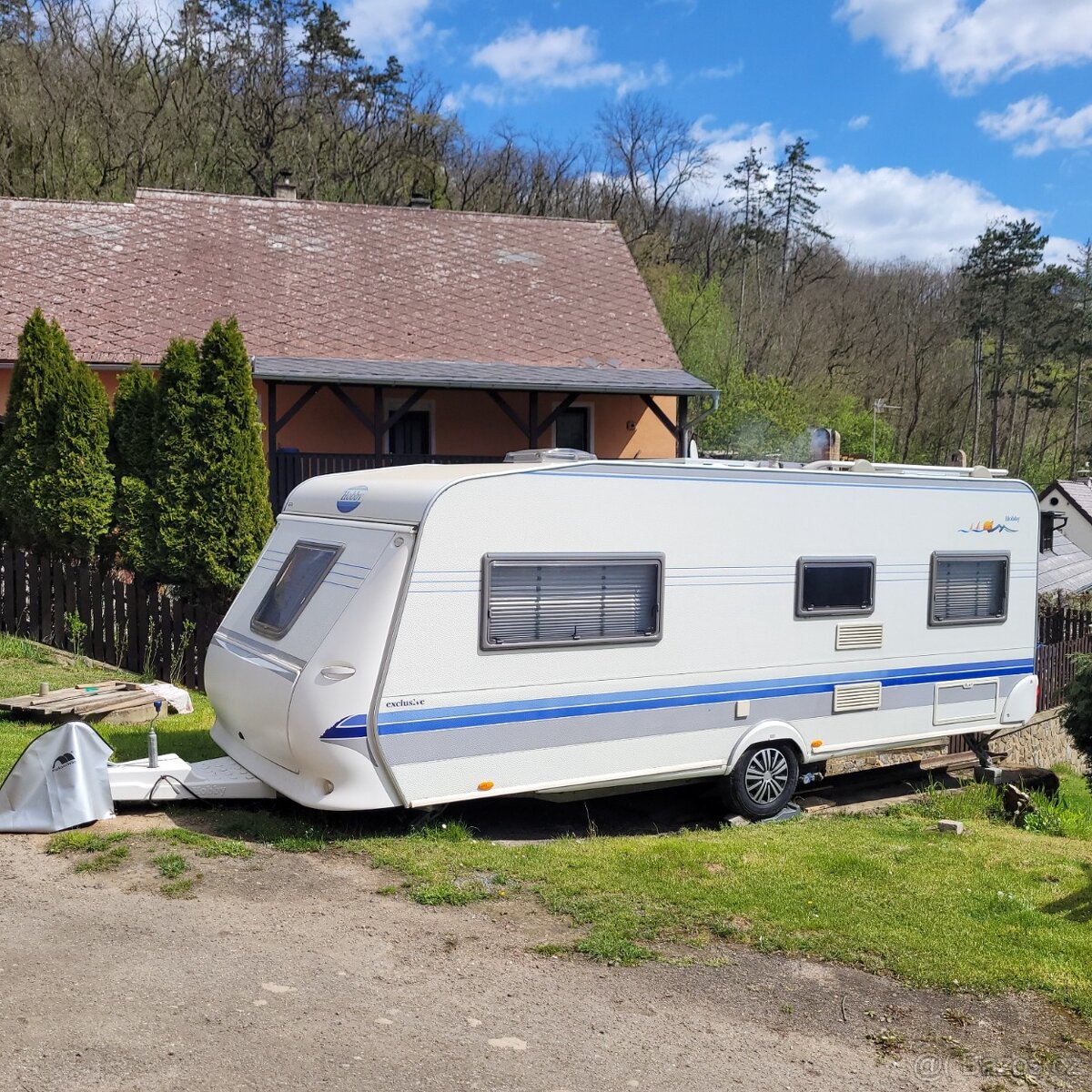 Prodám Karan Hobby exclusiv - 7