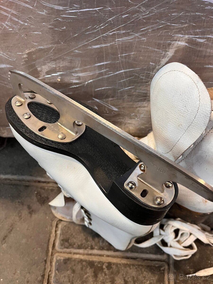 Dívčí lední brusle BOTAS - 7