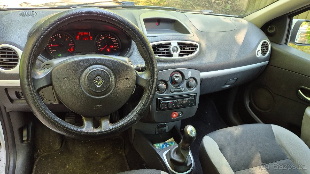 Renault Clio III 1.5dci Náhradní díly ND - 7