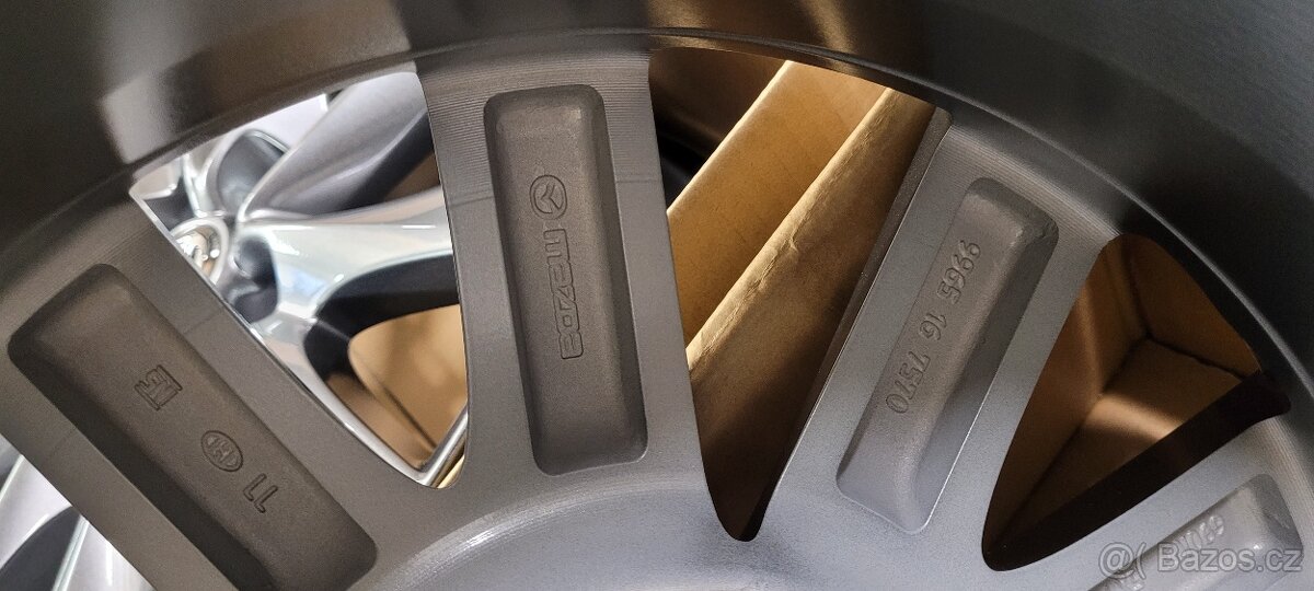 Mazda6 III (GJ/GL)Facelift,17' alu disky,TPMS nové - 7