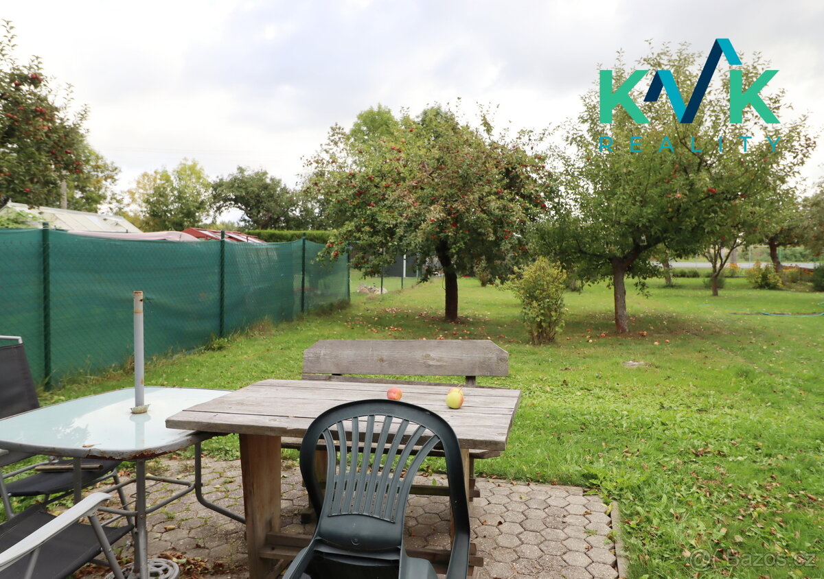 Prodej chaty u Novorolského rybníka – Nová Role - 7