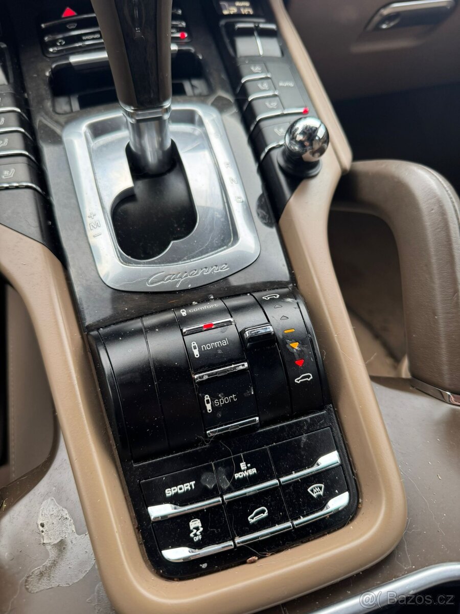 Porsche Cayenne 3.0 V6 Hybrid, 4x4 - splátky bez registru - 7
