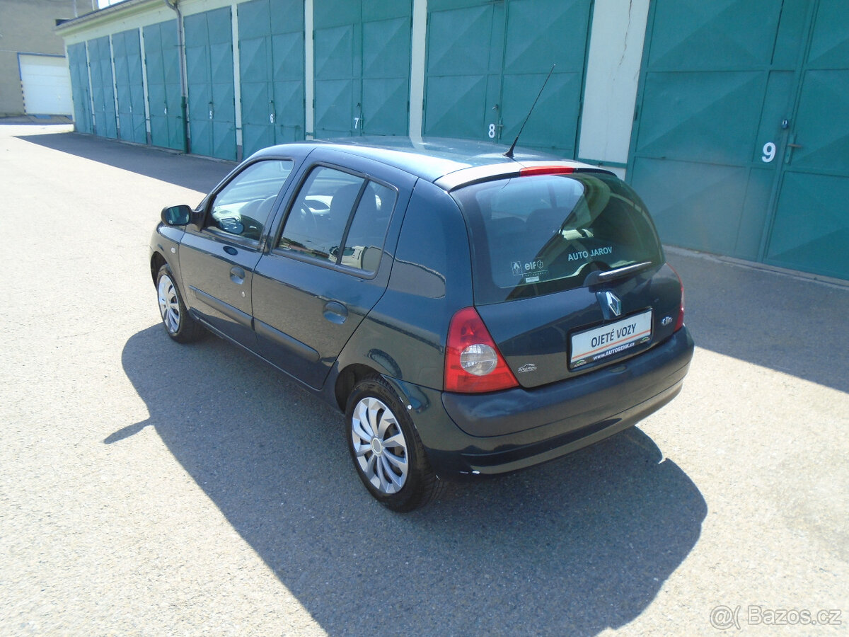 Renault Clio - 7