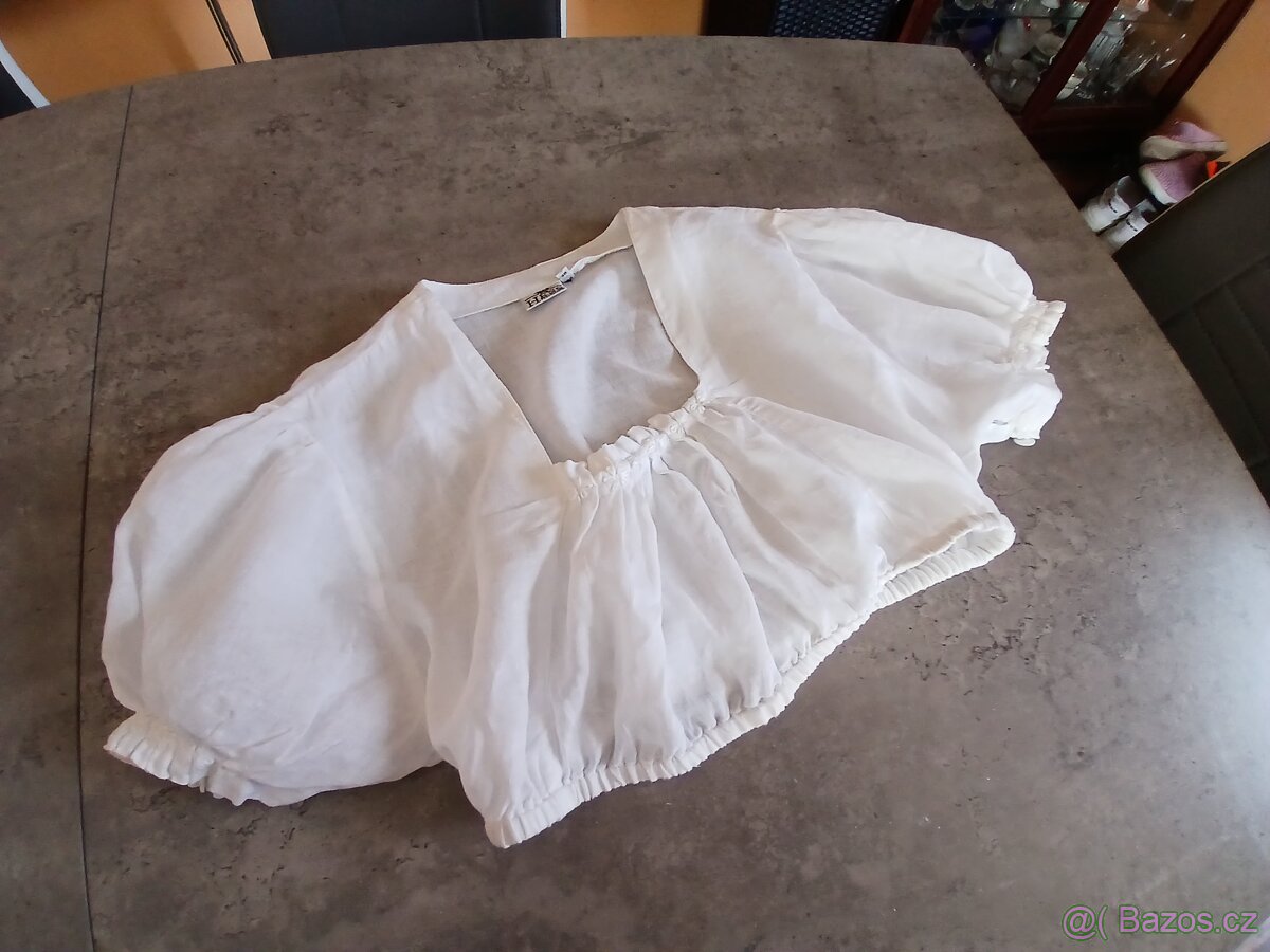 Krátká halenka Hess ke kroji vel.40 - 7
