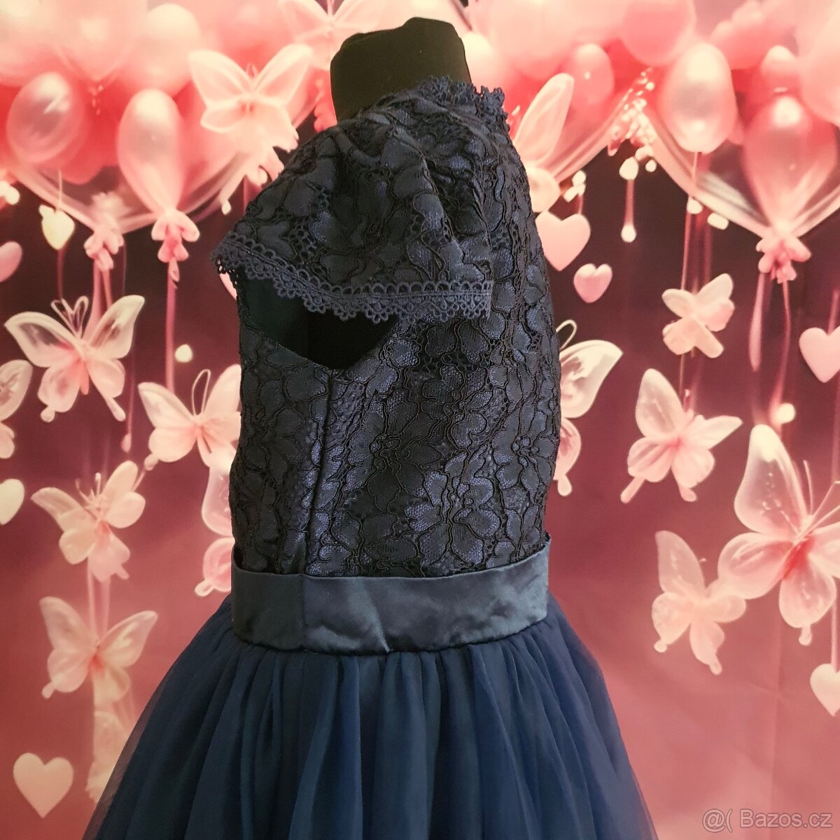 Elegantní tmavě modré dívčí společenské šaty - 7