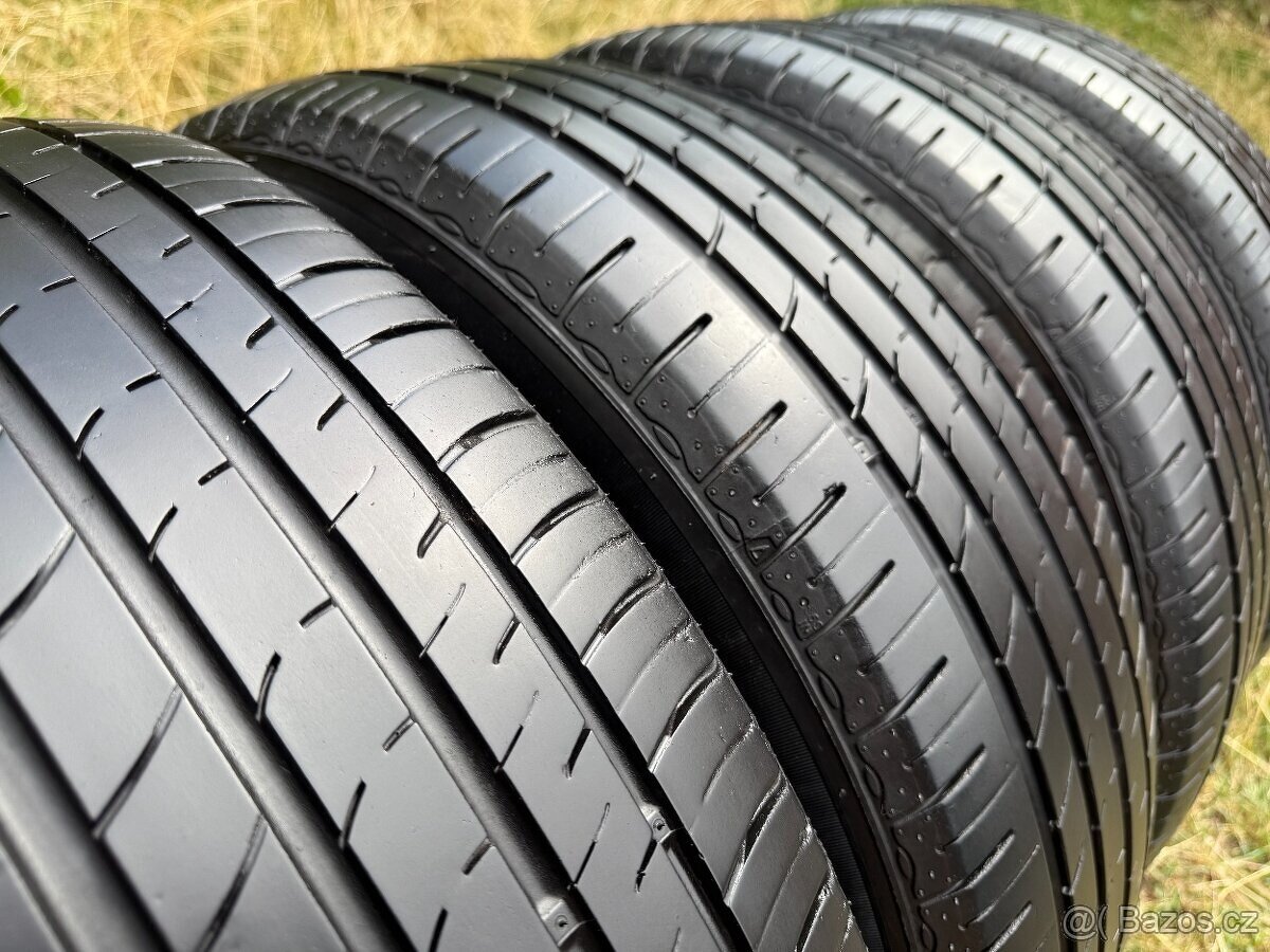 4x Letní pneu Nexen N'Fera RU1 SUV 235/60 R18 - 90% - 7