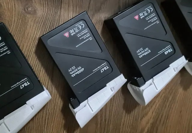 Dji Inspire 1 s bohatým příslušenstvím pc:190000,- - 7