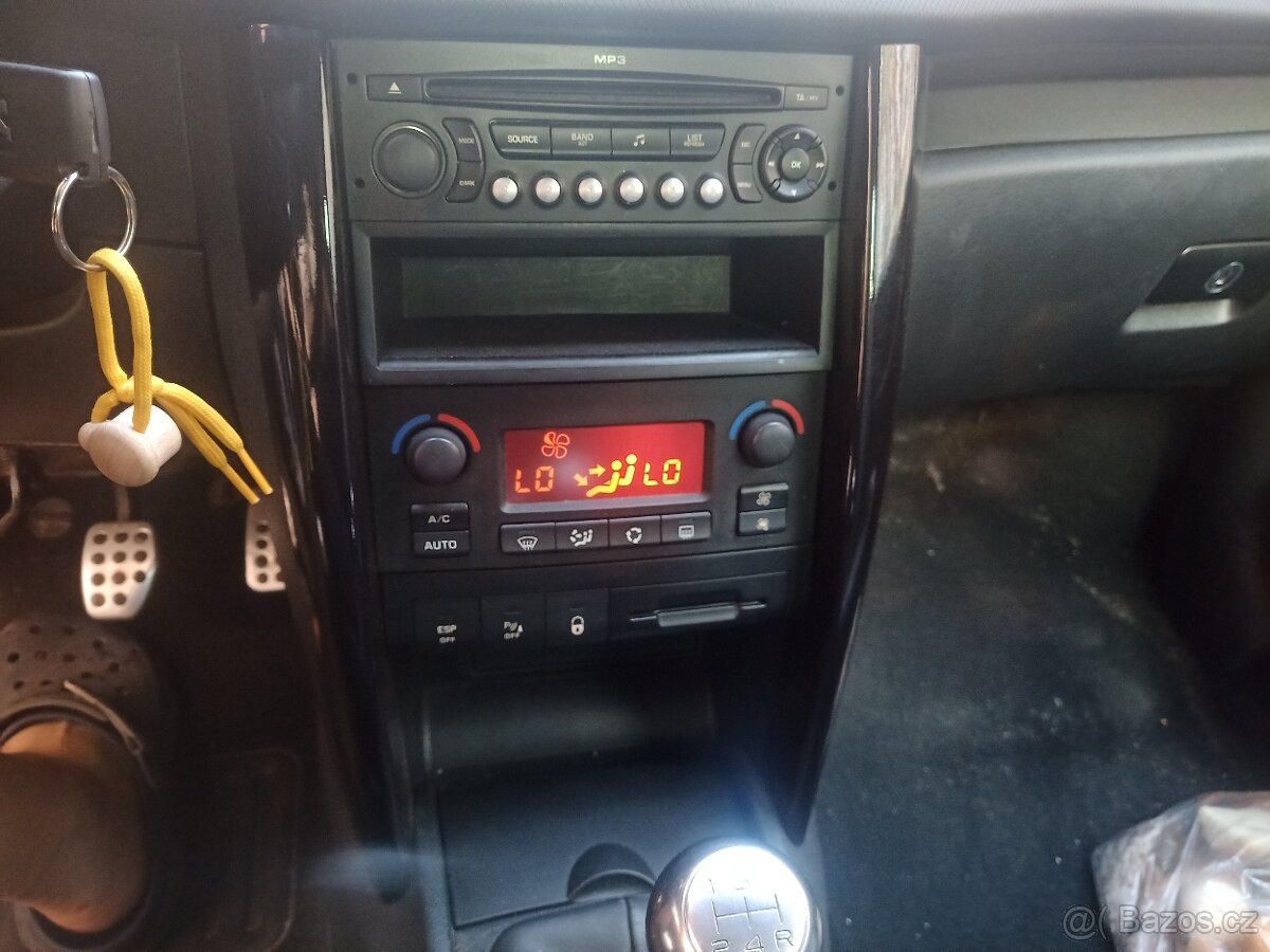 Peugeot 207cc turbo 110kw Cabrio - 7