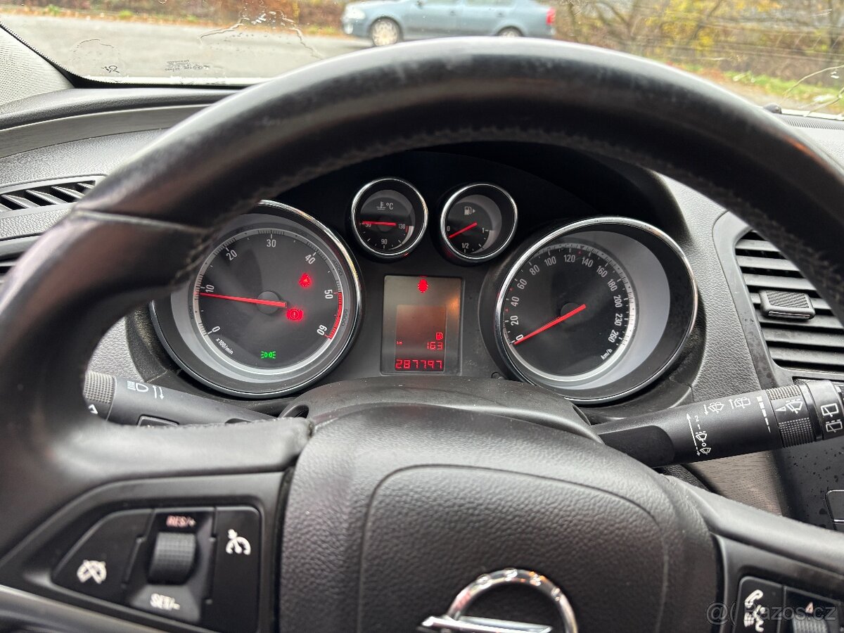 Opel Insignia SportsTourer 2.0, Kombo, 96kW - 7