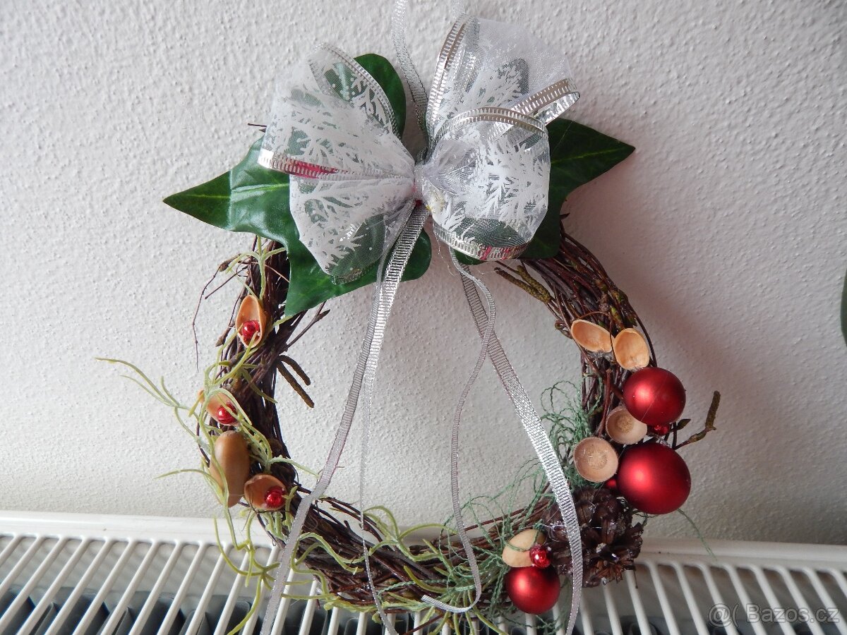 VÁNOČNÍ VĚNCE - NOVÉ 1.2.3.4.5. - 7