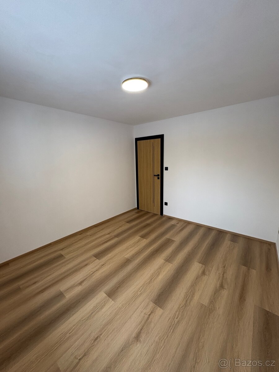 Prodej rodinného domu 62 m², pozemek 404 m² Zašová - 7