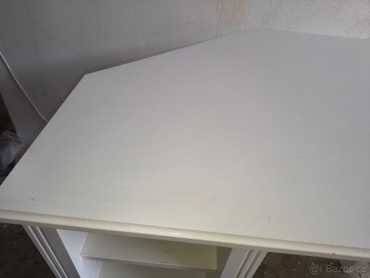 Rohový stůl s držákem na monitory - 7