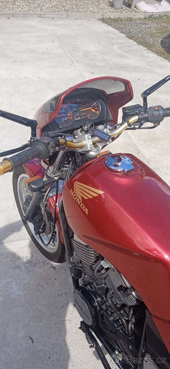 Honda VT500 - 7