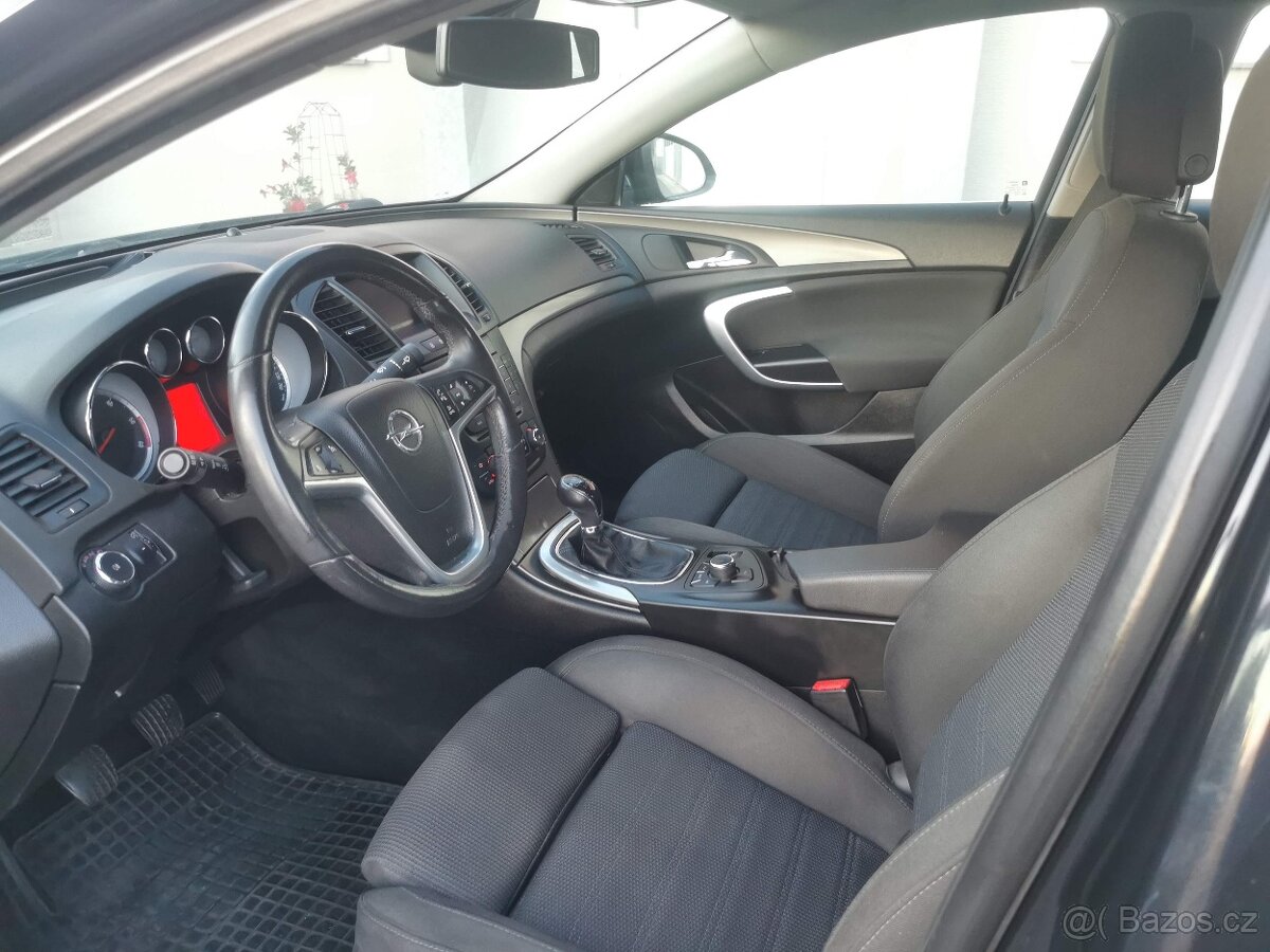 Opel Insignia 2.0 CDTi - 7
