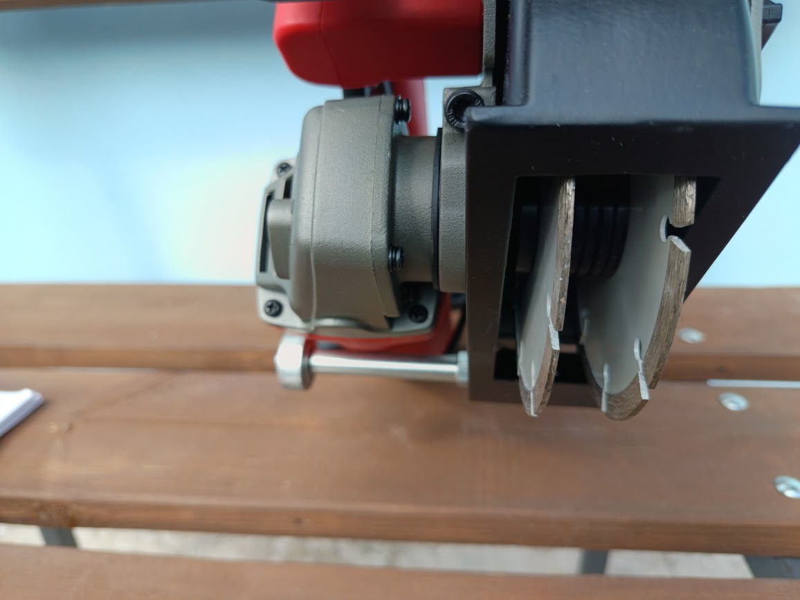 Drážkovací frézka EINHELL TC-MA 1300 - 7