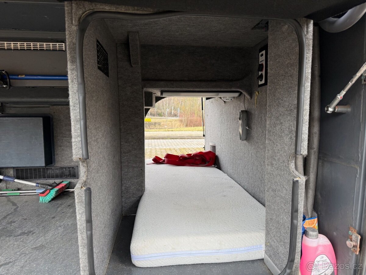 NEOPLAN TOURLINER SHD - 7