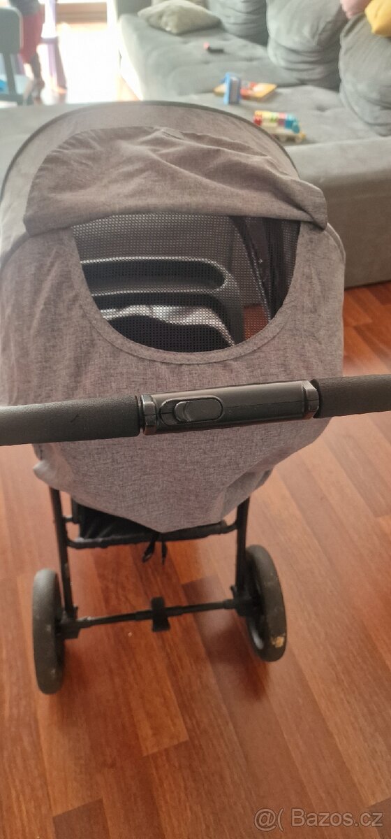 Kindercraft kočárek - 7