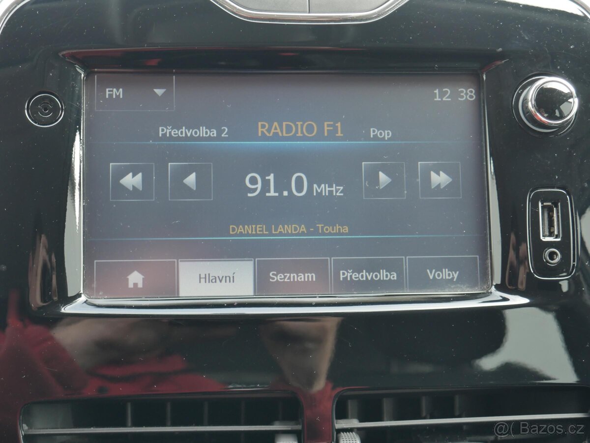 Renault Clio 1.2 16V , 54 kW benzín, 2015 - 7