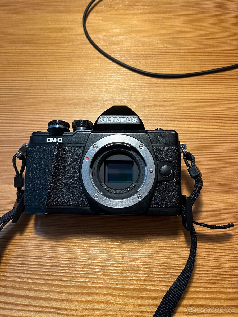 Olympus OM-D E-M10 Mark II - 7