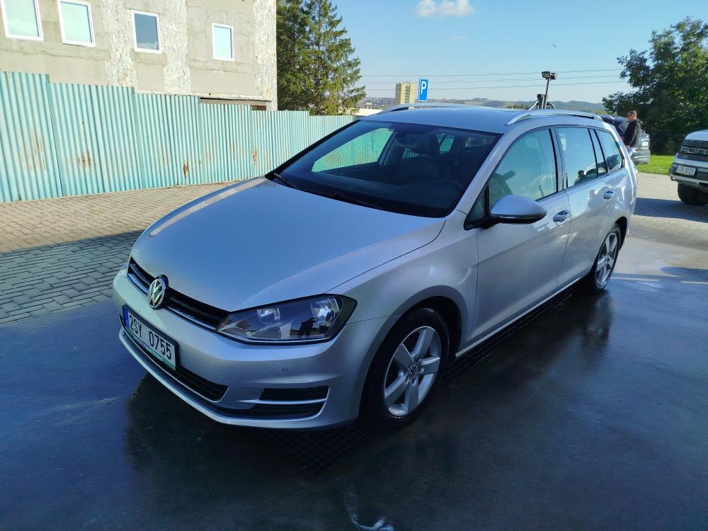 VW Golf 7 combi 1.6 TDI 77 kW 12/2013 - 7