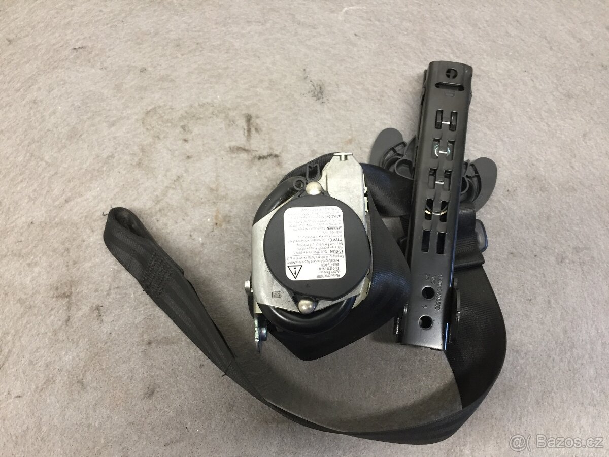 VW GOLF 5 COUPE 2003-2008 - PŘEDNÍ PÁSY - 7