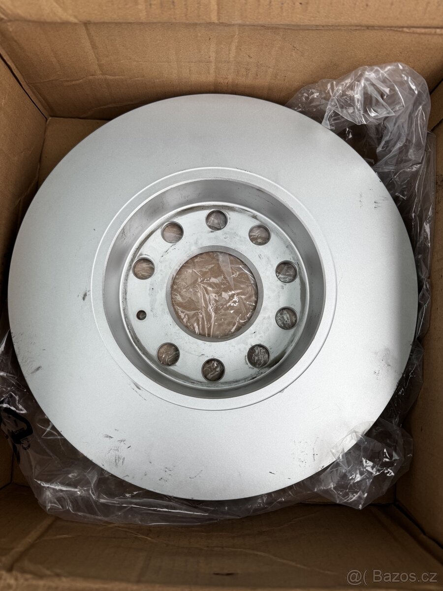 Zadní brzdové kotouče Bosch pro Octavia 1Z5 - 7