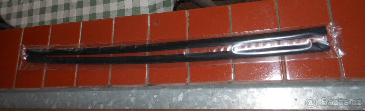 mercedes W123 sametky vnější - 7