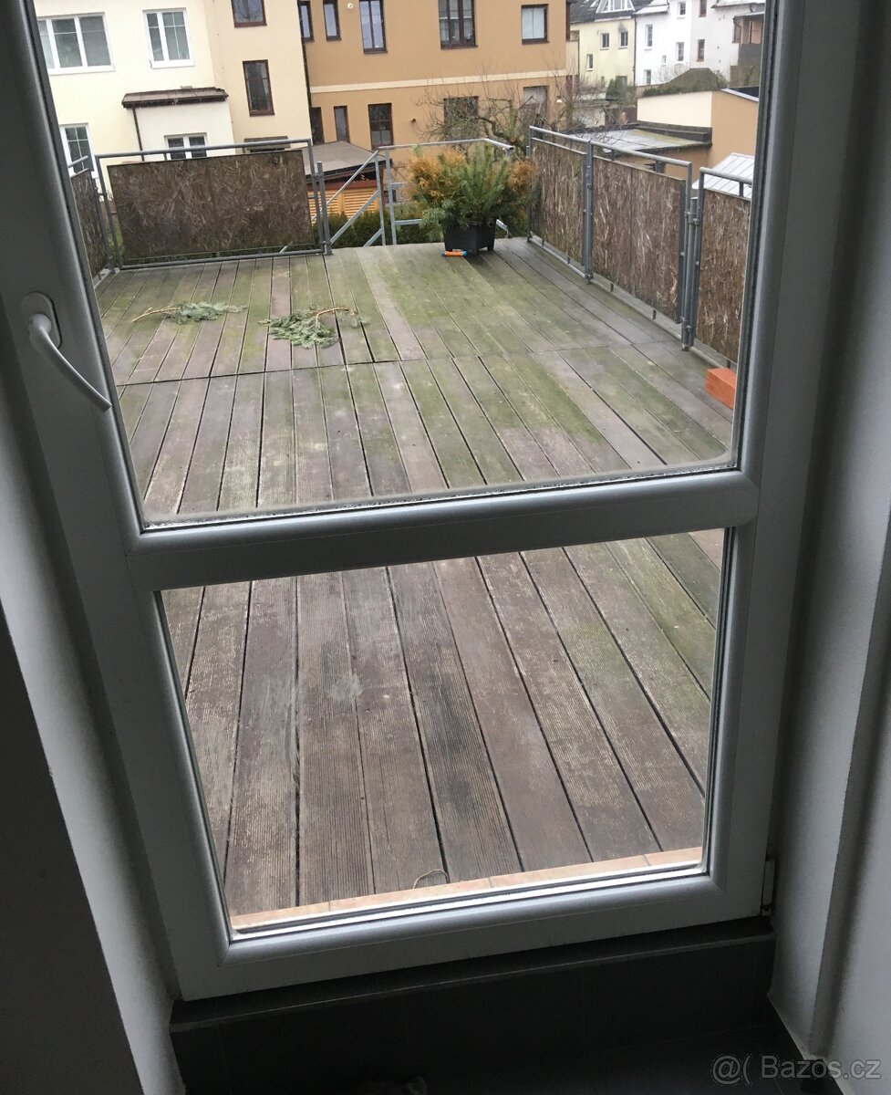 Dvířka pro psa do 18 kg - 7