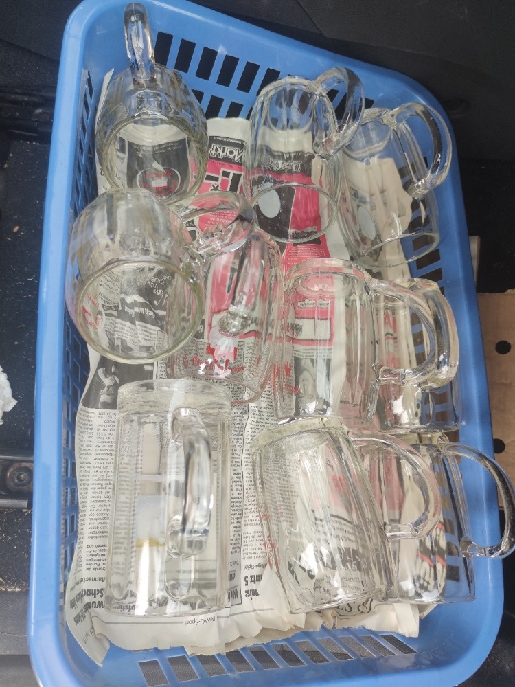 Pivni sklo, krgl krygle pullitr pullitry krug krüge Nemecko - 7