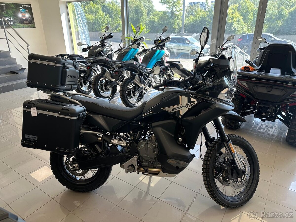 Motocykl CFMOTO 800MT-X se speciální výbavou - 7