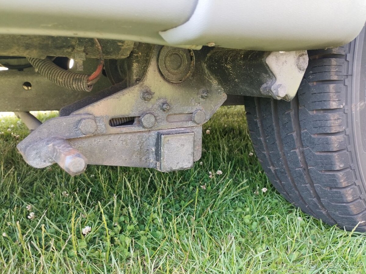 DETHLEFFS pro 4.Fr.postel. Mover+bat. Sprcha. 100km/h - 7