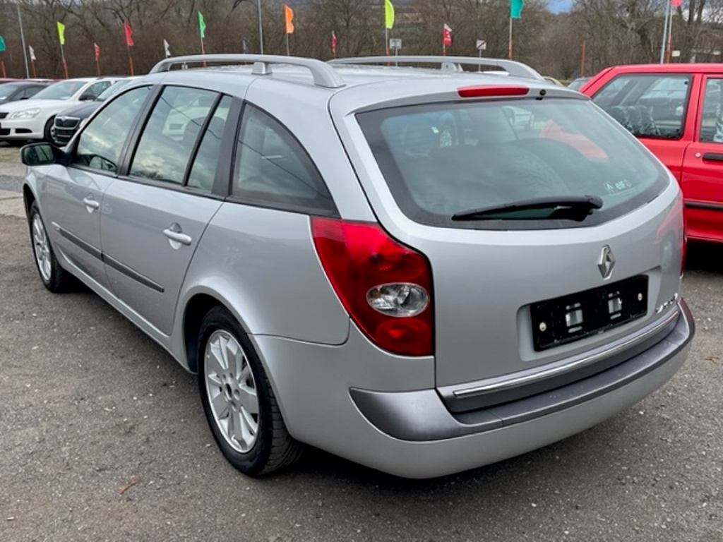 Renault Laguna 2.0i, r.2006, nová stk, klima - 7