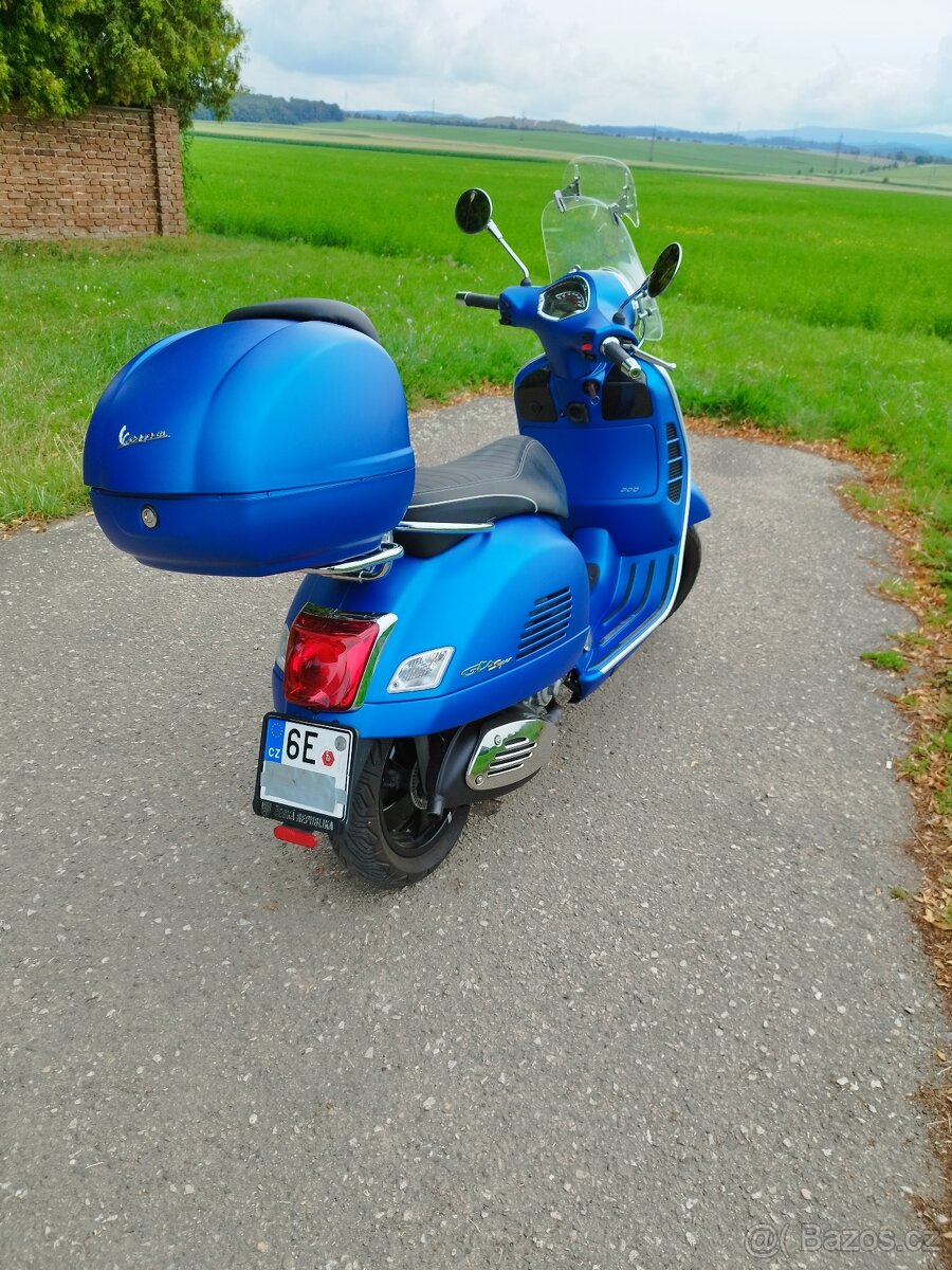 Vespa 300 GTS 2020 - 7