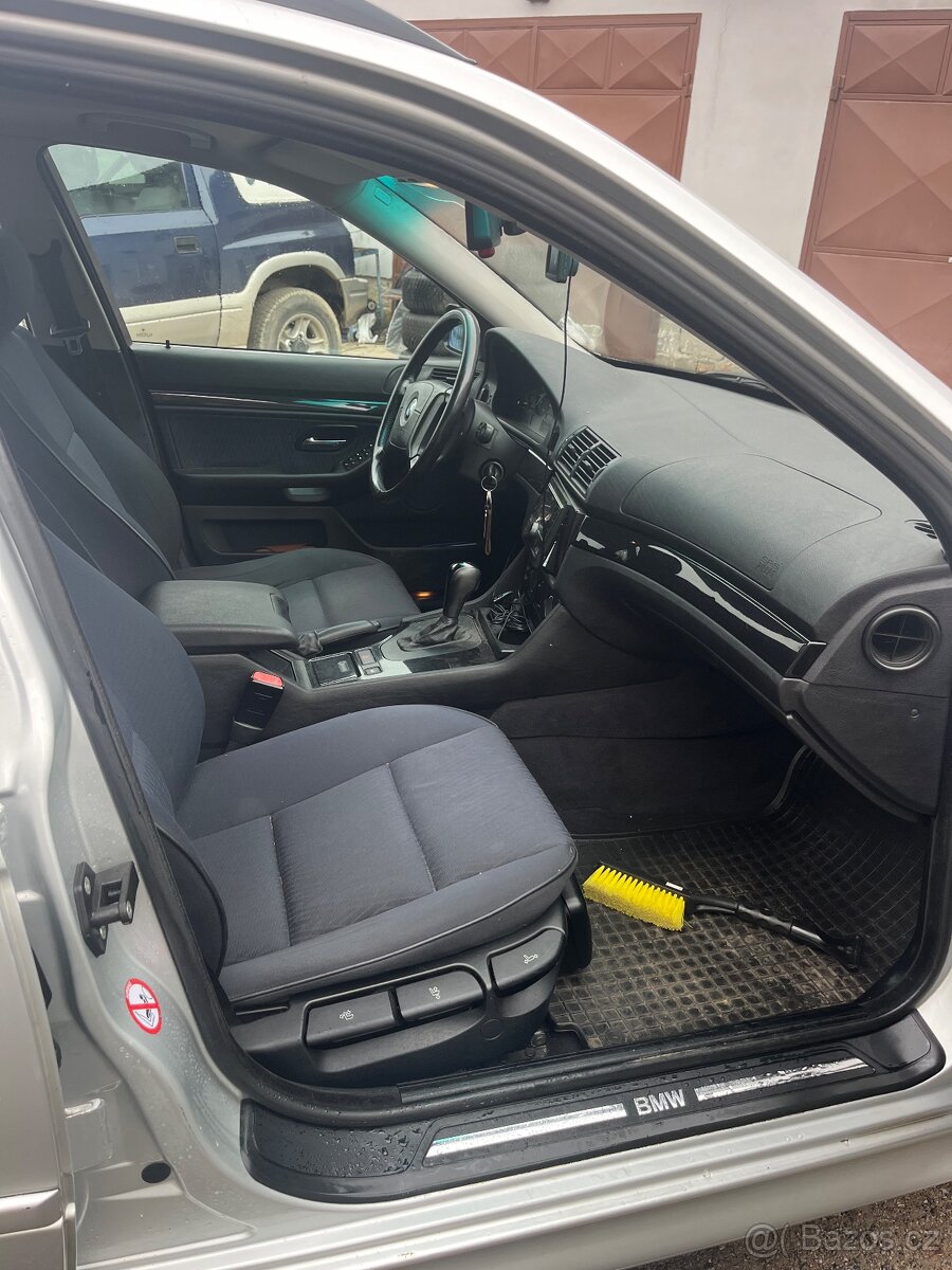 BMW 5 e39 touring 525d 120kw - 7