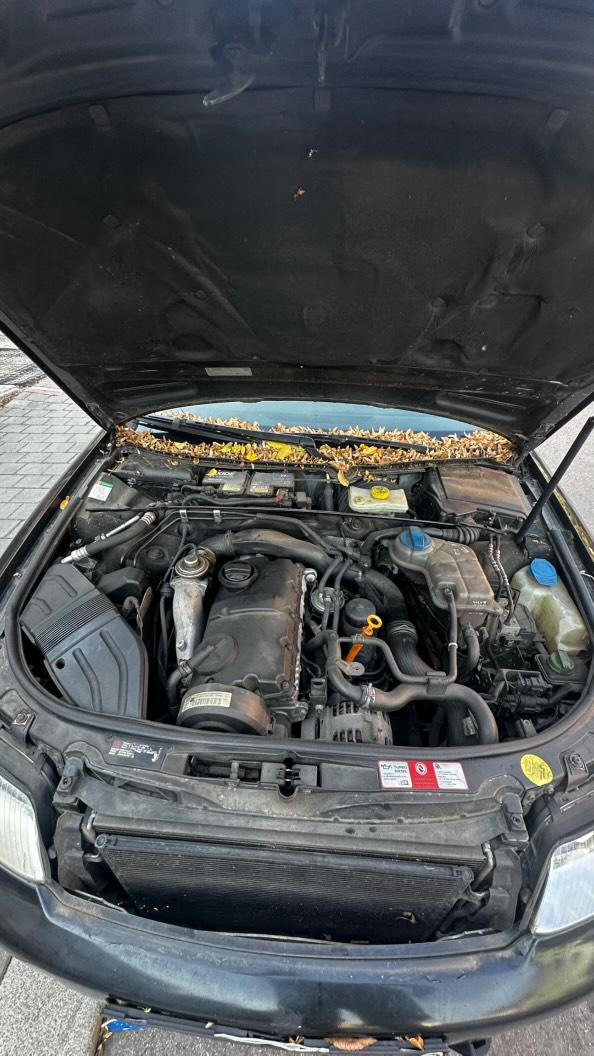 Audi A4 B6 S line- 96kw - 7