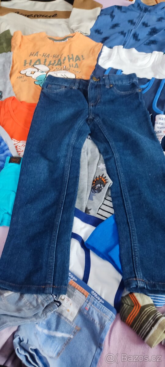 Oblečení 122-128 - 7