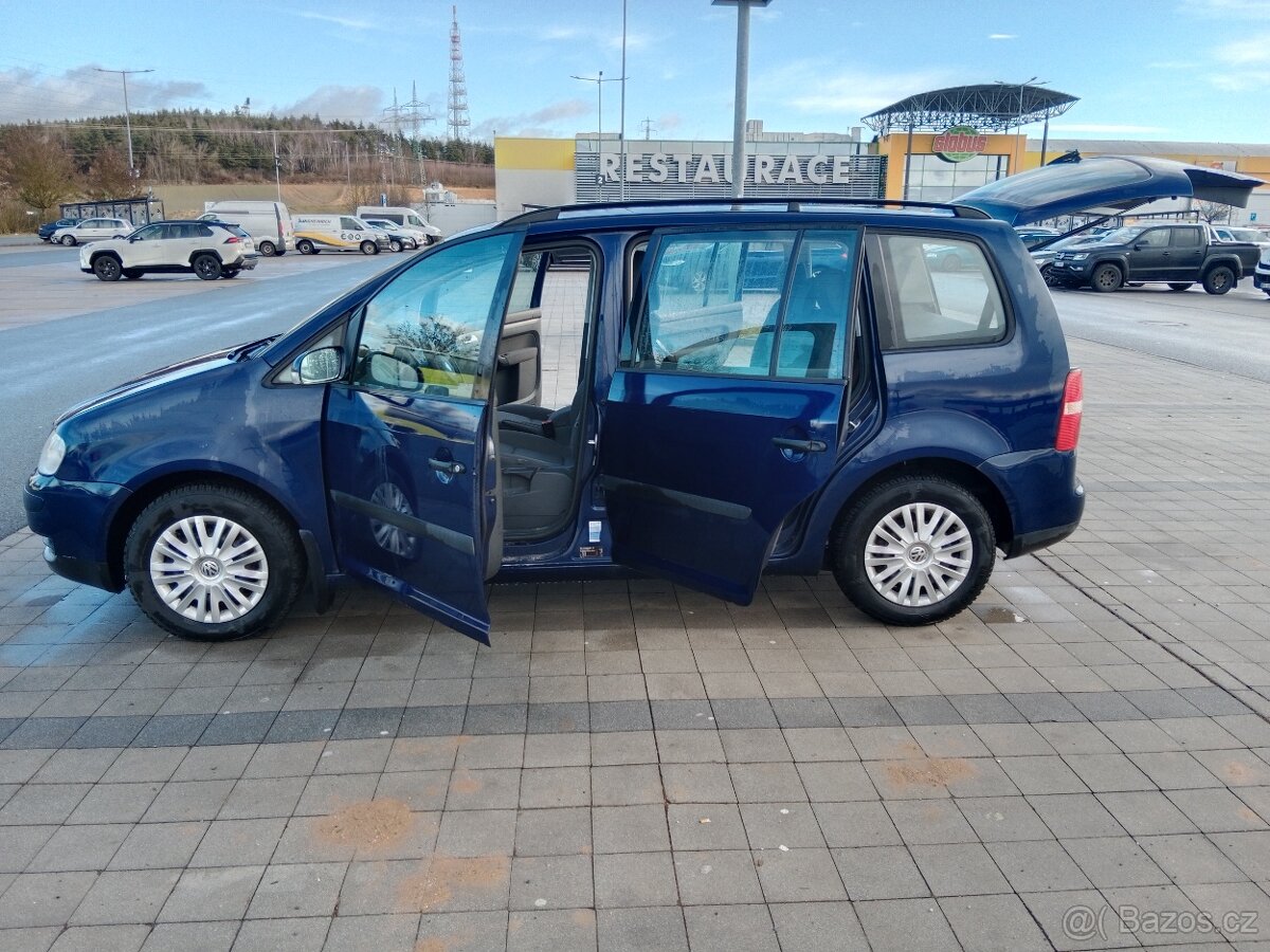 VW Touran 1.9 TDI 74 kW Klima - 7