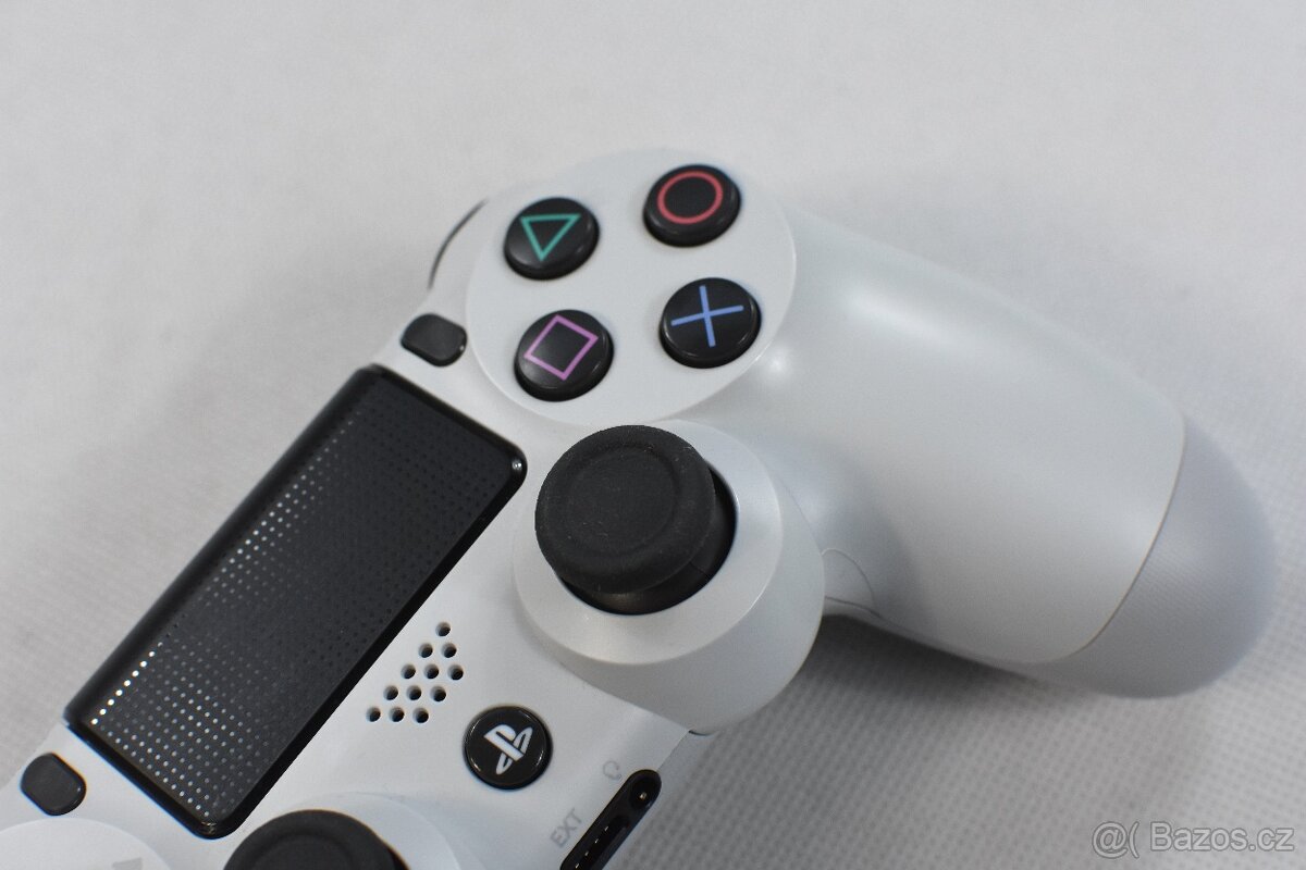 PlayStation 4 PRO 1 TB - Glacier White (TOP STAV) - 7