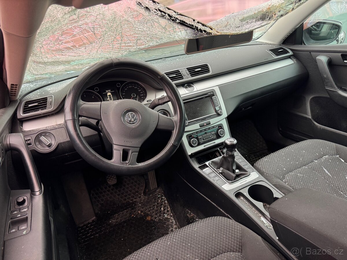 Passat variant 4Motion/BlueMotion PA - 2.0 TDI 103kW - 7