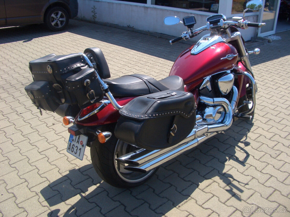 Suzuki Intruder VZR M1800R, brašny, navigace - 7