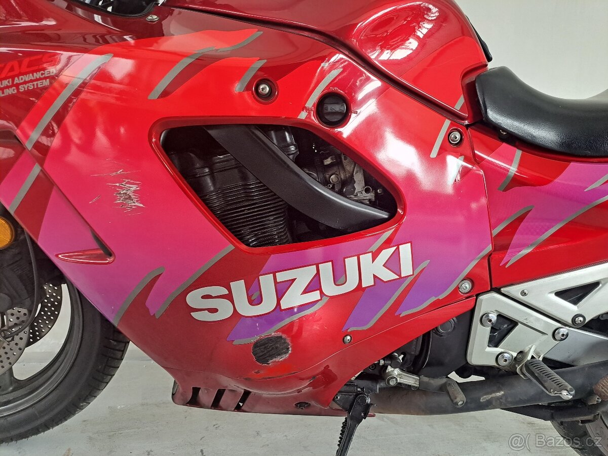 Suzuki GSX 750F - 7