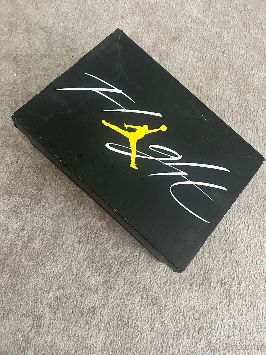 Jordan 4 yellow thunder - 7