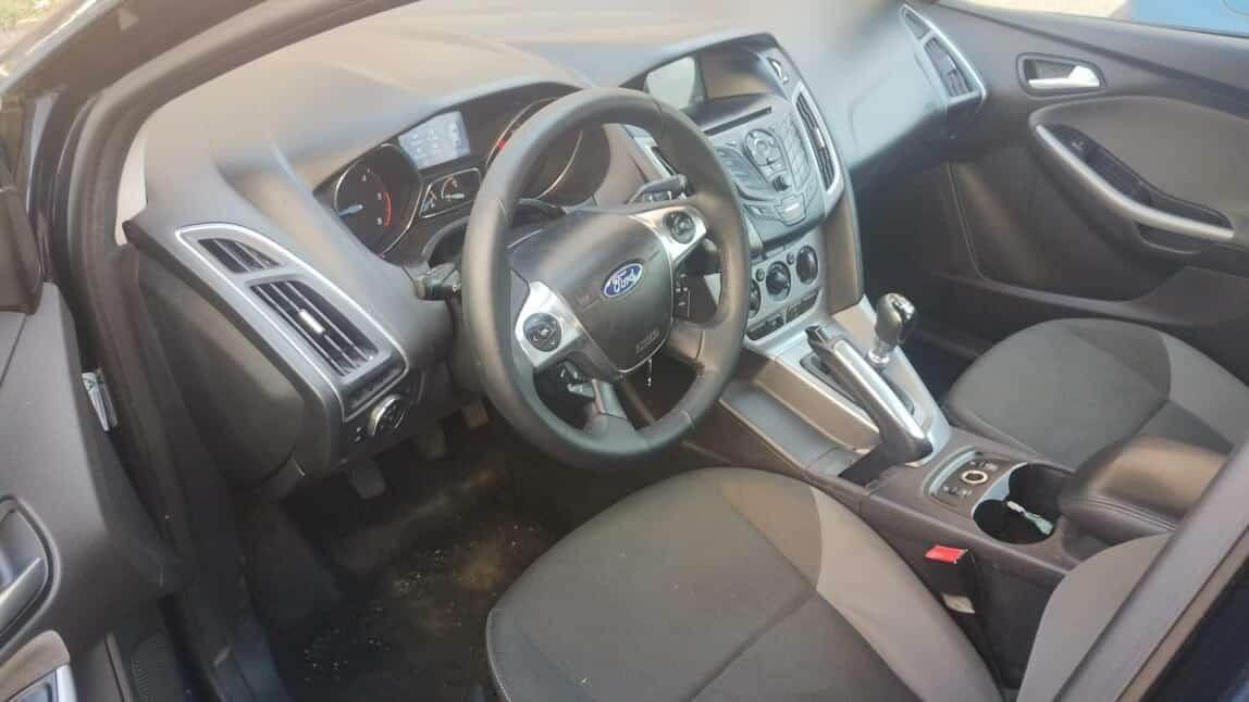 Prodám auto ford focus 2014 - 7