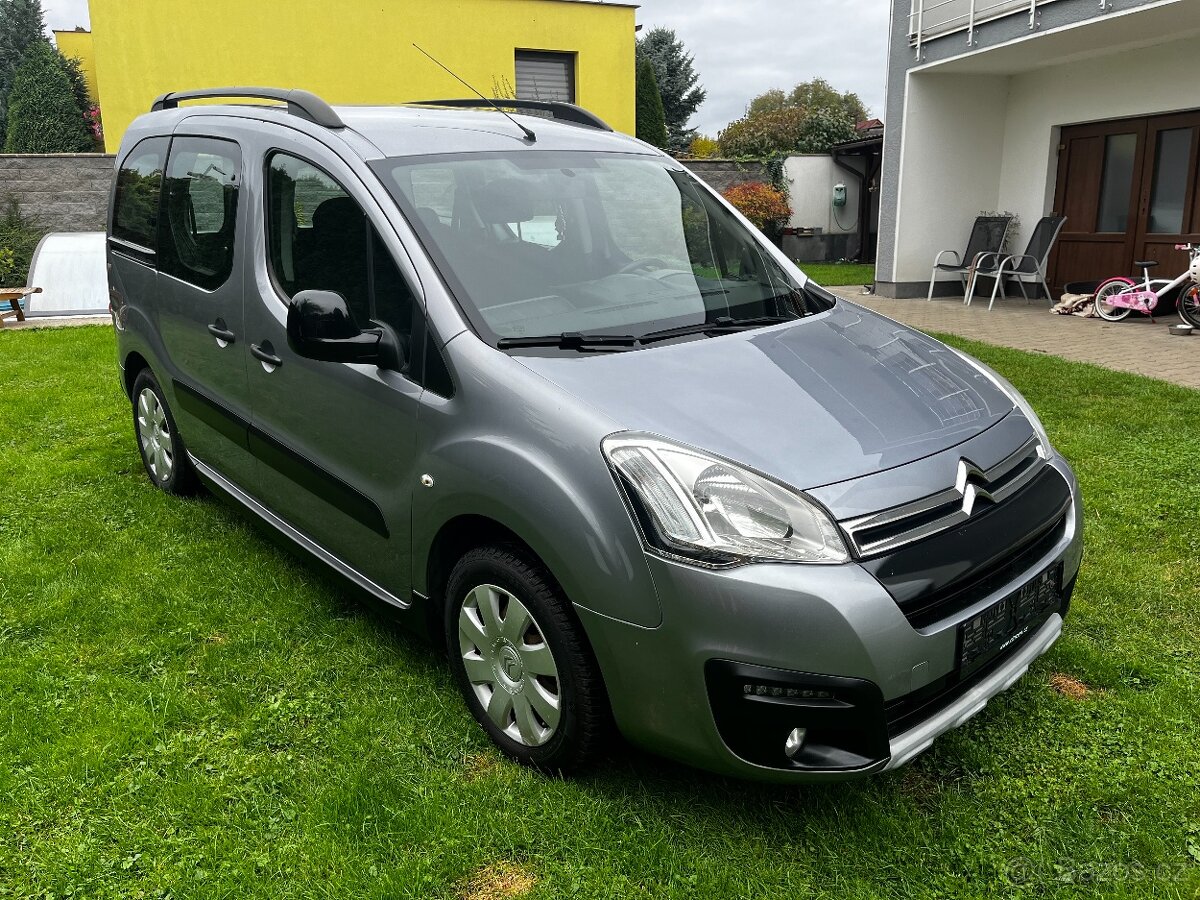 Citroen Berlingo XTR 1.6Hdi 88Kw r.v2016 Nové v ČR - 7