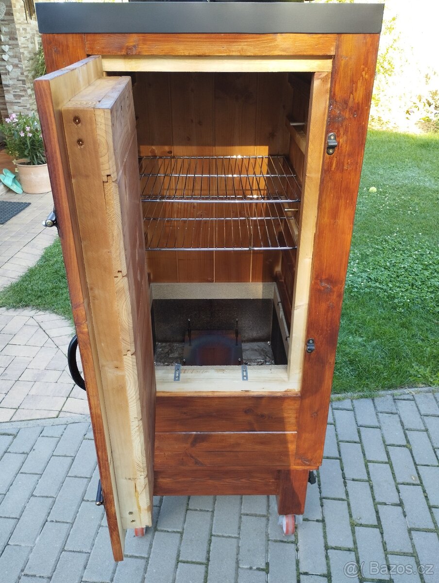 Udírna zateplená... dvouplášťová - 7