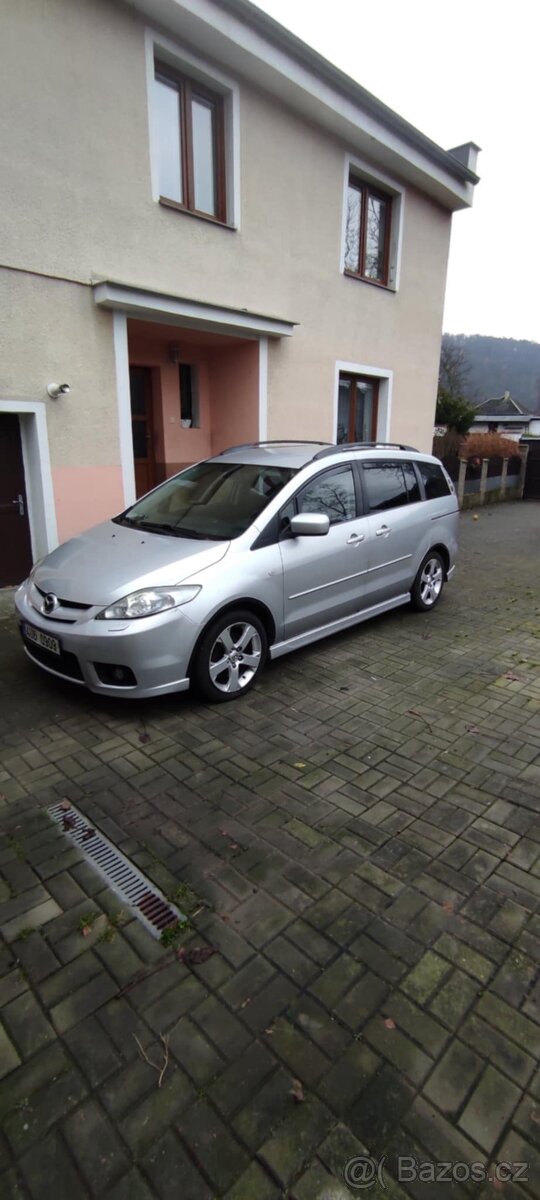 Mazda 5 - 7