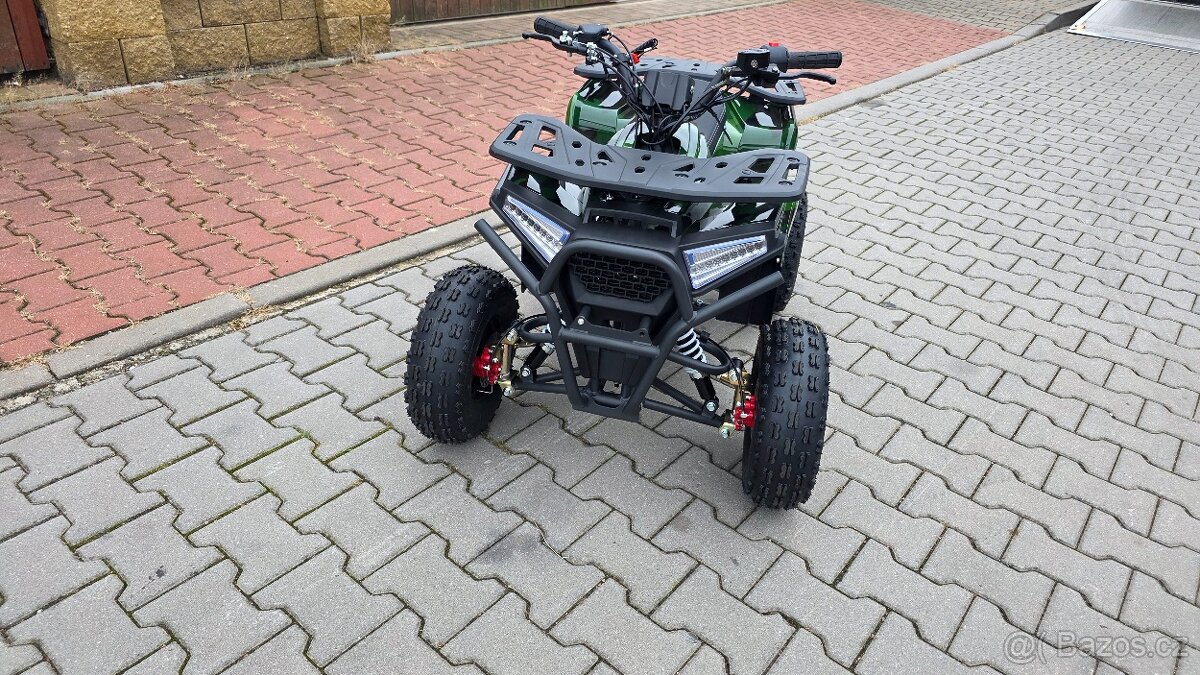 Dětská čtyřtaktní čtyřkolka Explorer 110ccm, 1+1 - 7