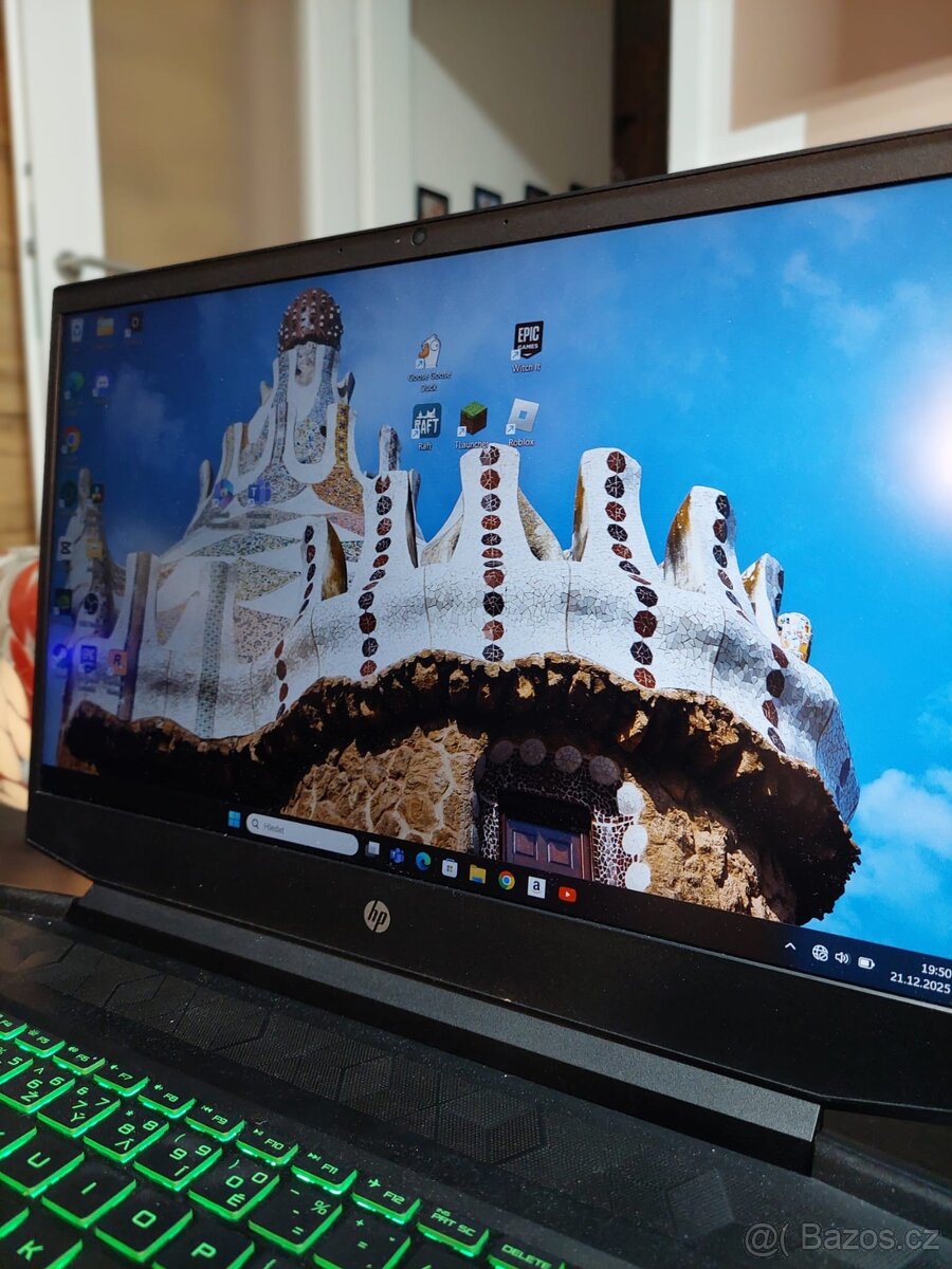 Herní notebook HP - 7