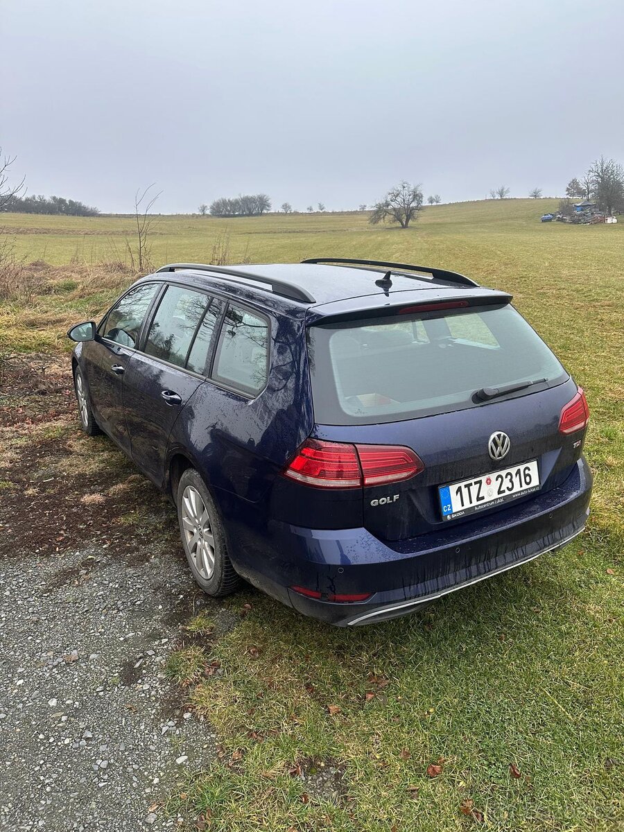 Volkswagen Golf 1,6 TDI DSG - 7