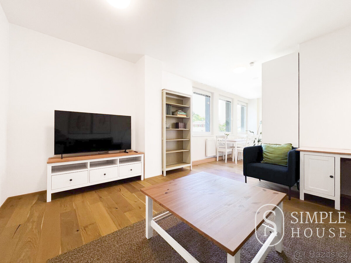 Pronájem bytu 2+kk, 45 m2, Praha - 7